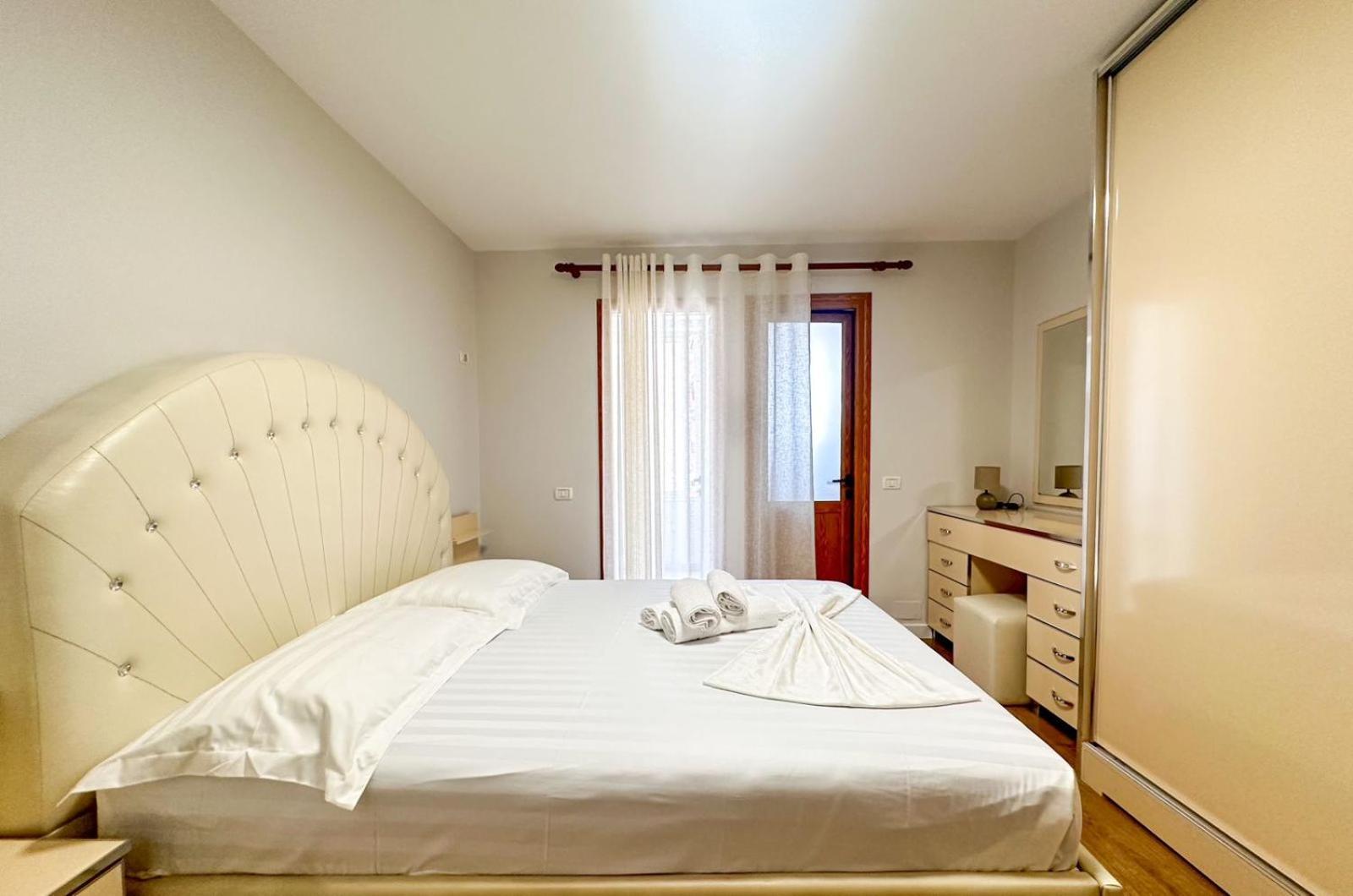 Block Inn Apartments Tirana Exterior photo