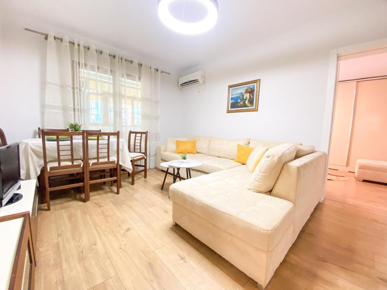 Block Inn Apartments Tirana Exterior photo
